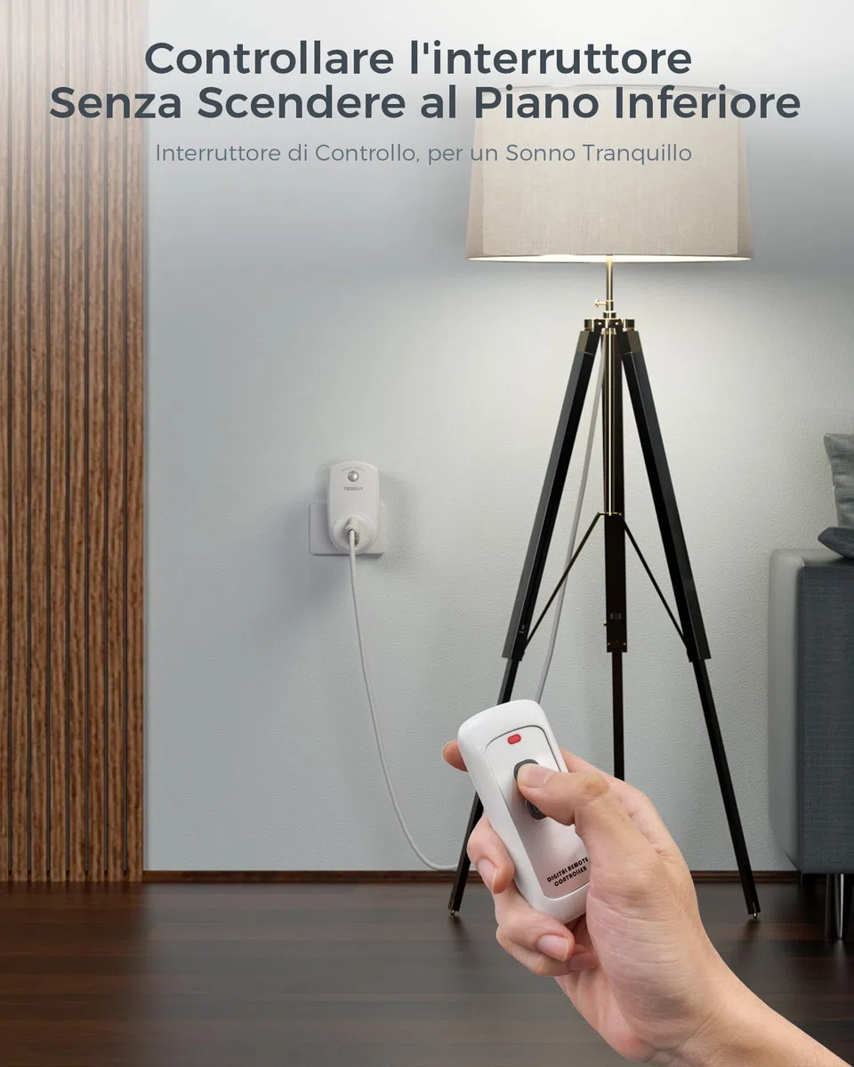TESSAN Presa Telecomandata con Telecomando, Presa di Corrente Radiocomandata con portata di 25 metri, PreProgrammato Wireless Interruttore Spine Italiana 10A Adatto Interno