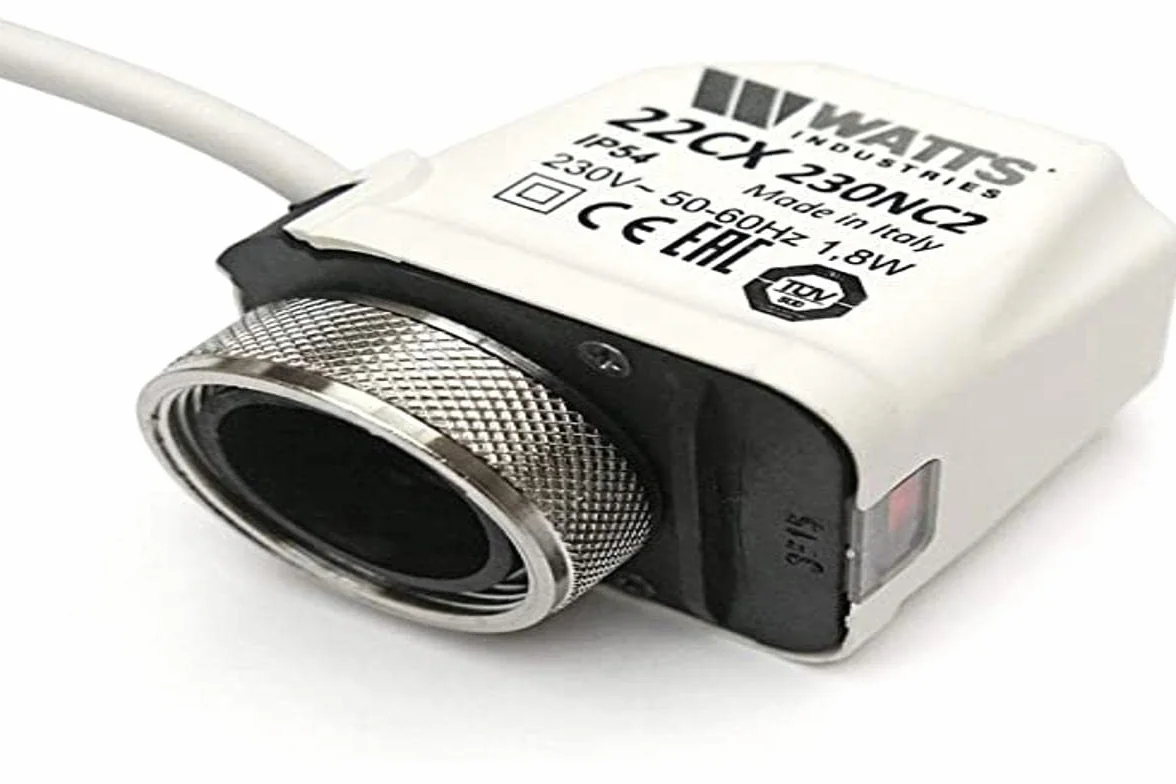 Watts Industries 10029671 - Attuatore per valvola 22C per distributore di circuiti di riscaldamento