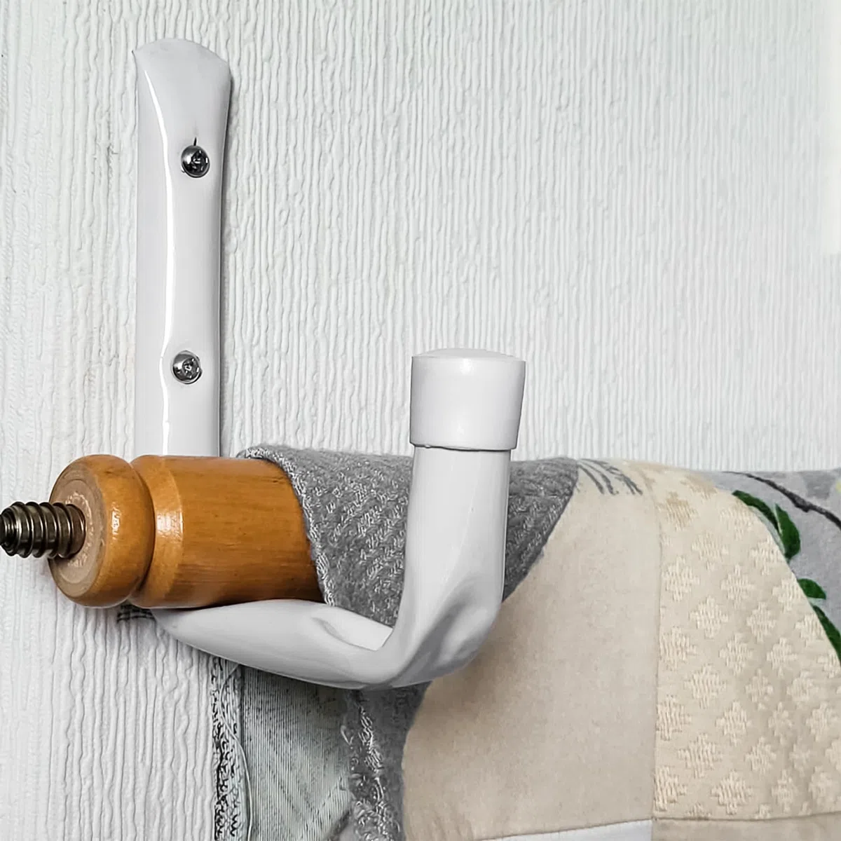 Confezione da 6 ganci Jumbo per garage | 140 x 130 mm grandi ganci per appendere | ganci in metallo bianco per scaletta organizer capannone, garage ripostiglio, attrezzi da giardino, biciclette, scale