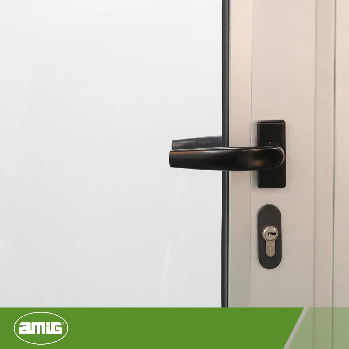 Amig - Set di Maniglia a Rosetta Rinforzata - Modello Sendoa - Realizzata in Alluminio - Misura: 125 X 66 mm - Quadrettino da 8 mm - Nero