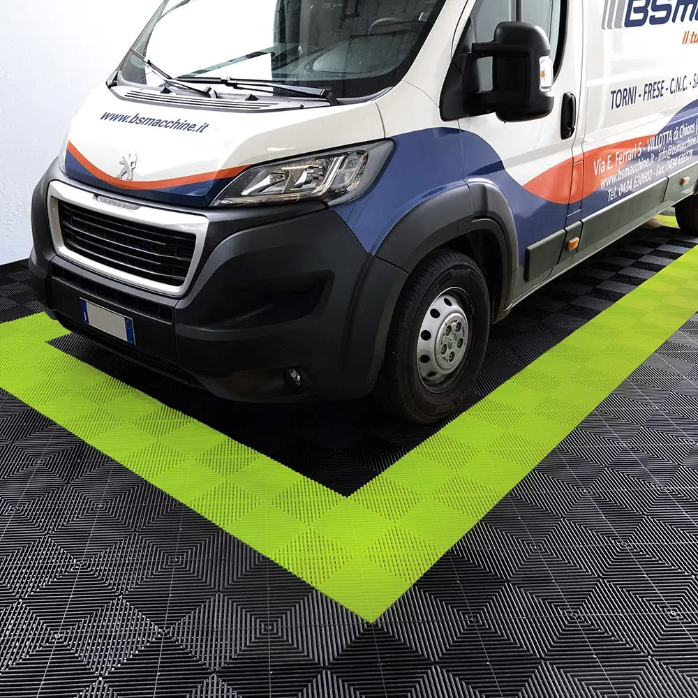 SOGI PAV-03-LM Kit piastrelle in PP per pavimento officina, garage - 40x40 cm - 1 mq - 10 mq - 50 mq - 100 mq - colore lime (1 mq = 6 piastrelle)