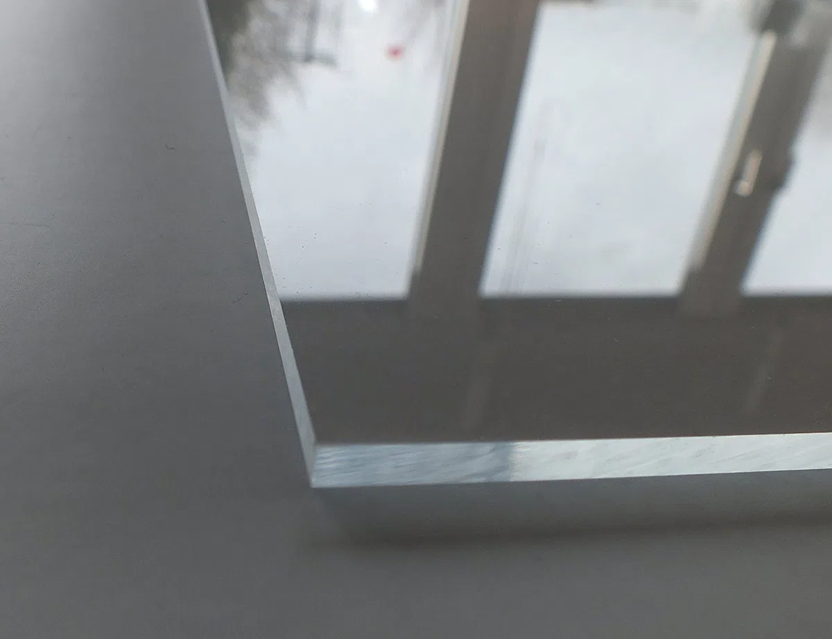 4 mm Vetro Acrilico 50x40 cm | PMMA XT | Trasparente | Cristallino | Resistente ai Raggi UV | Laminato su Entrambi i Lati | Tagliato a Misura 500 x 400 mm