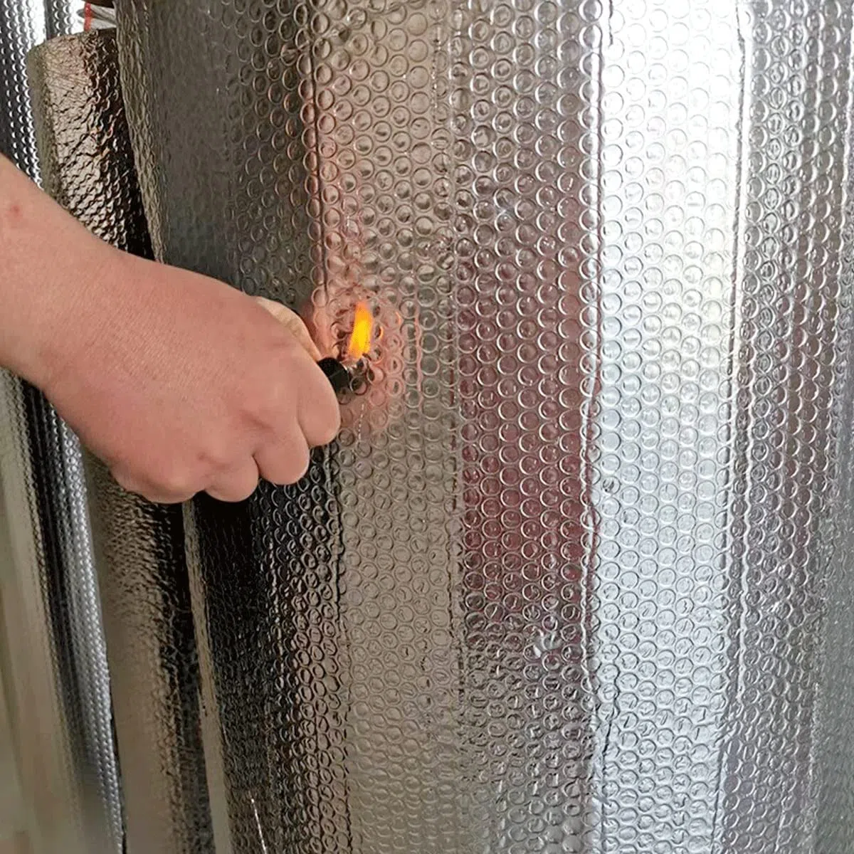 Isolante Termico Flessibile in Alluminio Multiuso Lamina Termoriflettente E Isolante Rotolo Termoriflettente Termosifoni per Attici, Pavimenti, Pareti, Roulette E Capannoni (Size : 1mx3m)