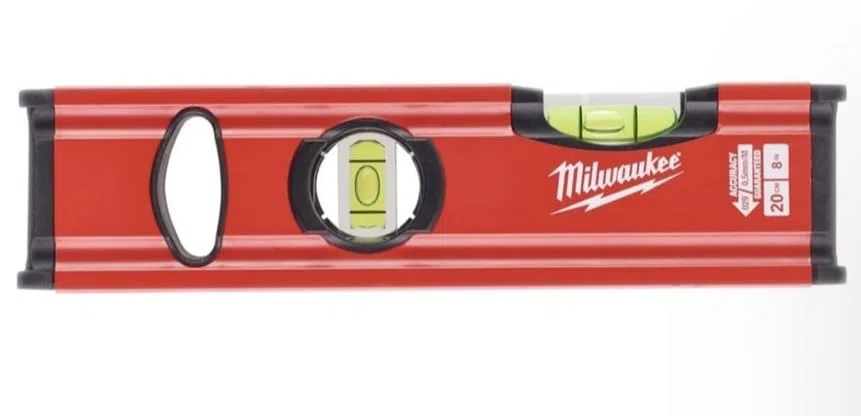 Milwaukee 20 cm LIVELLO MAGNETICO