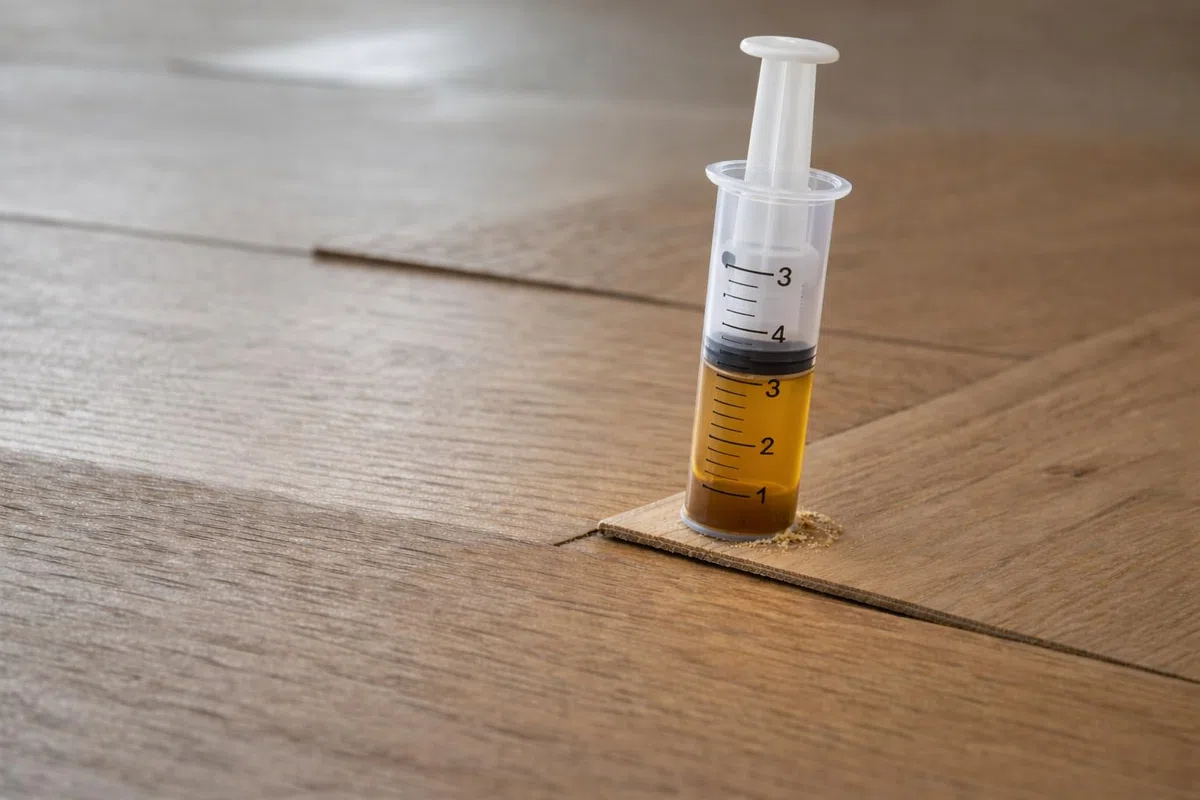 Chimiver - ADESIVER RPM - Collante monocomponente autoespandente per riparazione Parquet Conf. da 05 kg