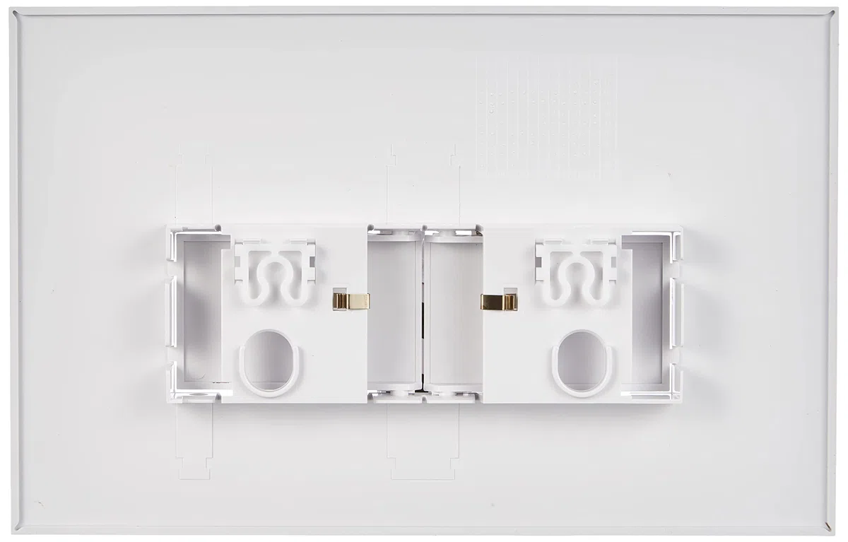Pucci 80130560 Placca bianca a 2 pulsanti (cm 28x18) mod. Linea per cassetta incasso mod. Eco