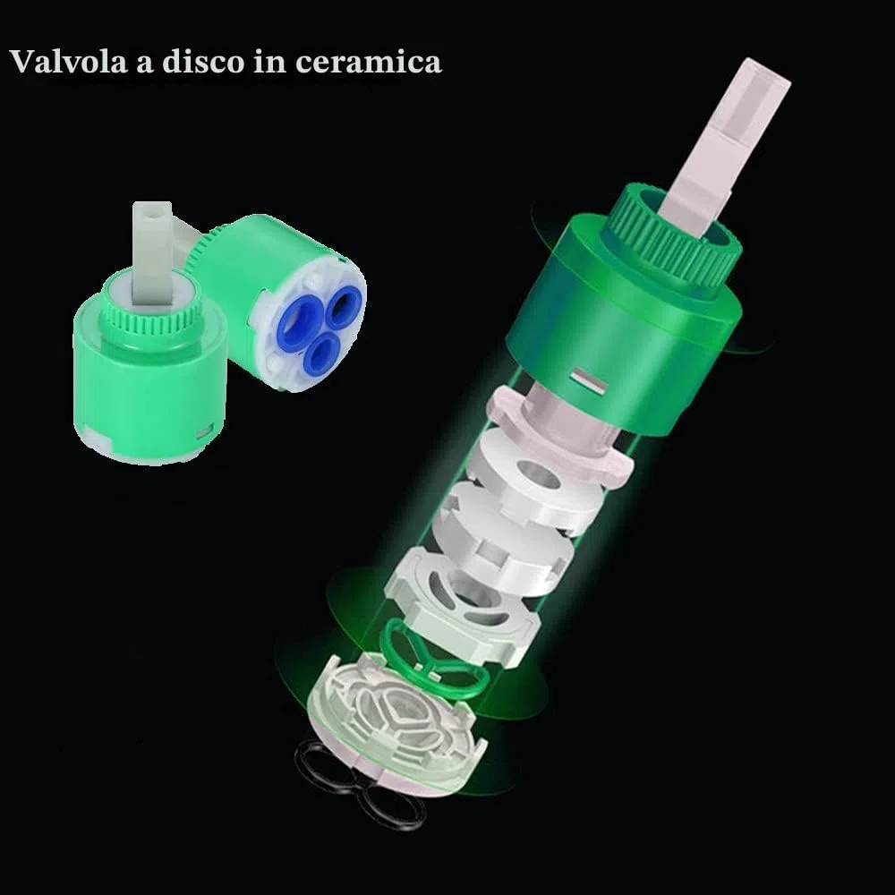 Rubinetto doccia da parete in ottone per bagno, rubinetto a una manopola per acqua fredda e calda, cromato