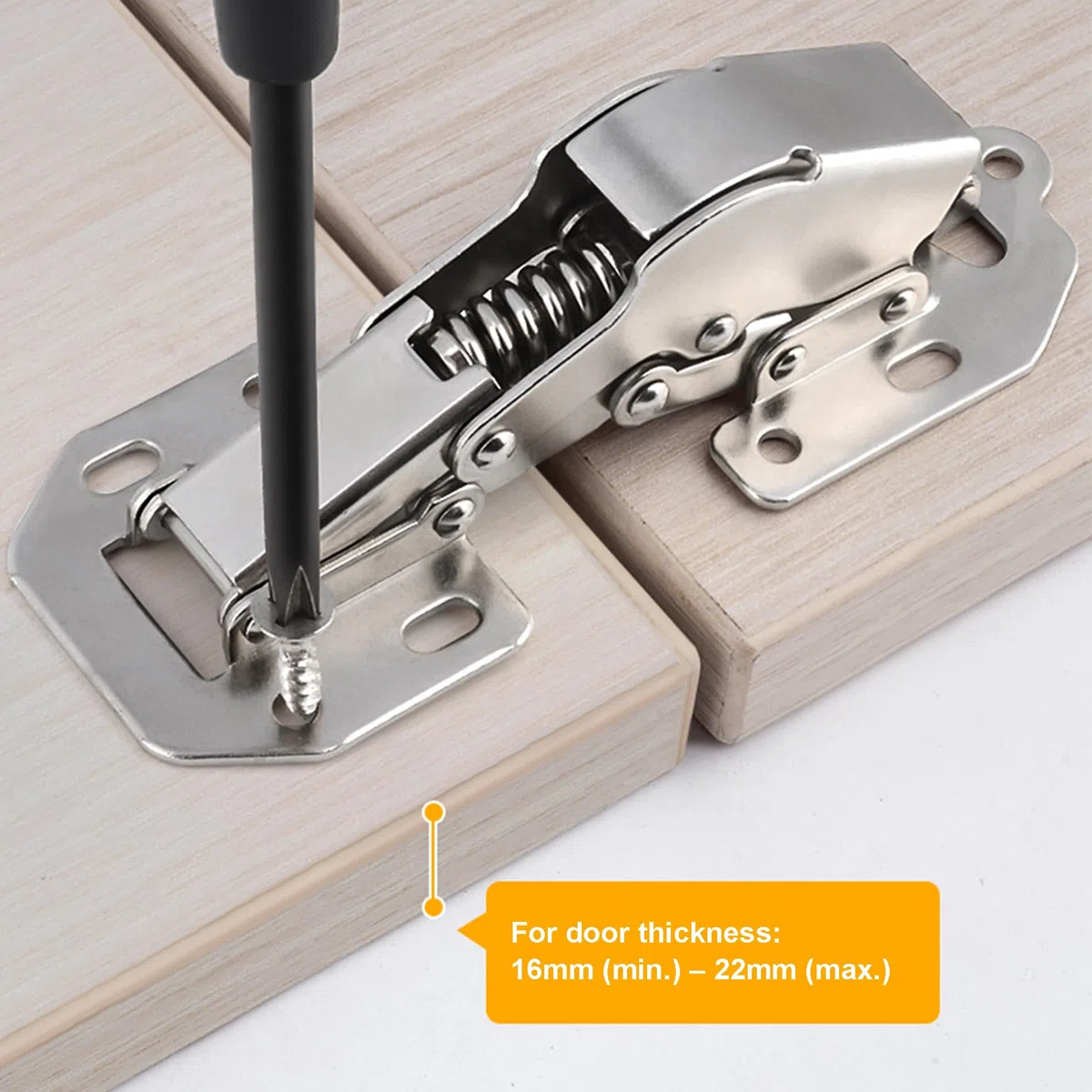 LIKERAINY Cerniera con Fissaggio a Viti Ammortizzatore 90 Grado Cerniere 114x44mm con Chiusura Morbida per Battuta Esterna e Battuta Interna Ante Mobili Porte della Cucina Armadio Porta 8 Pezzi