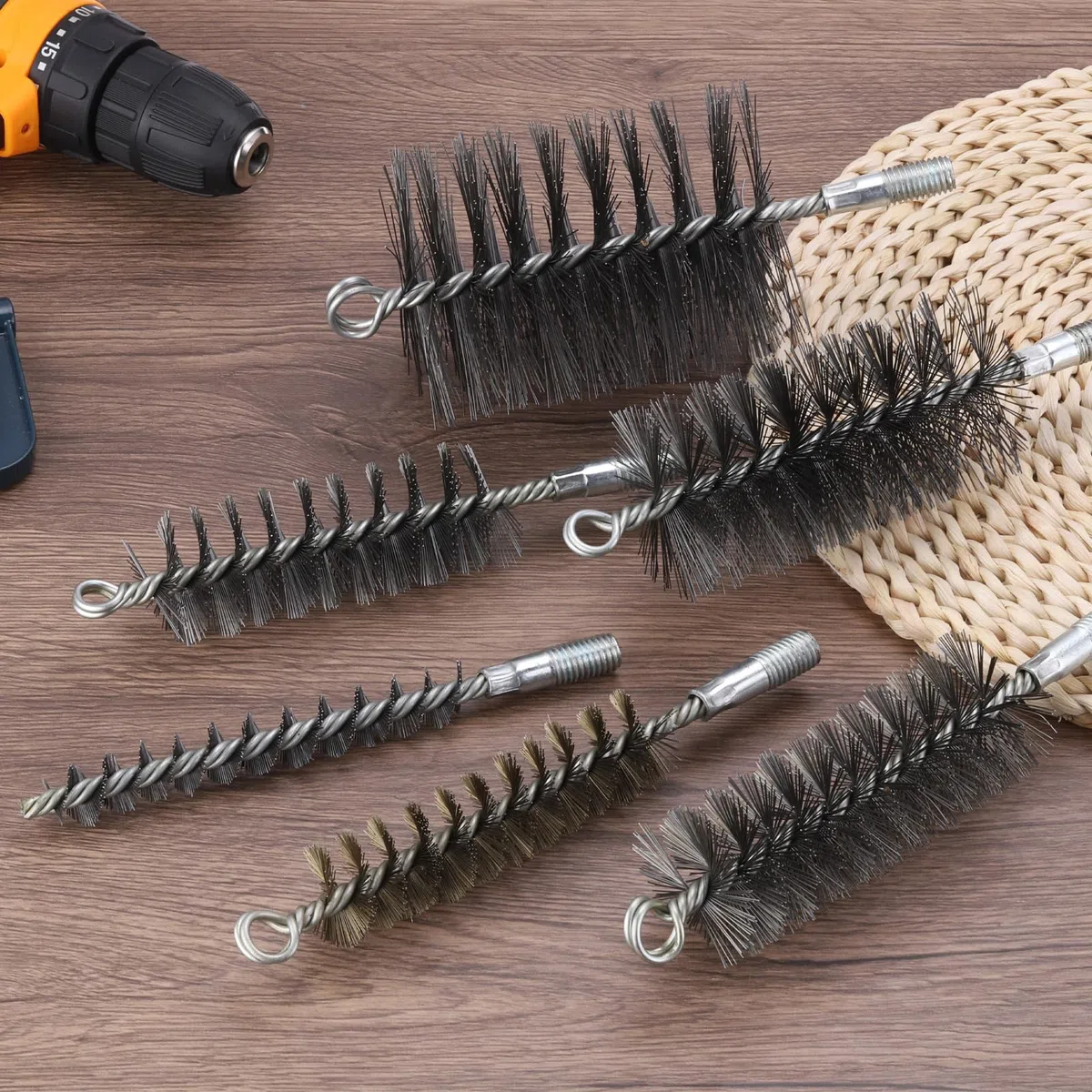 PATIKIL Spazzola Per Foro Da 45mm Di Diametro, 2Pezzi Spazzola Di Pulizia In Filo Di Acciaio Inox Intrecciato Per Tubi Cilindrici Con Codolo A Spirale Da 12mm Per Tubi, Porte, Argento