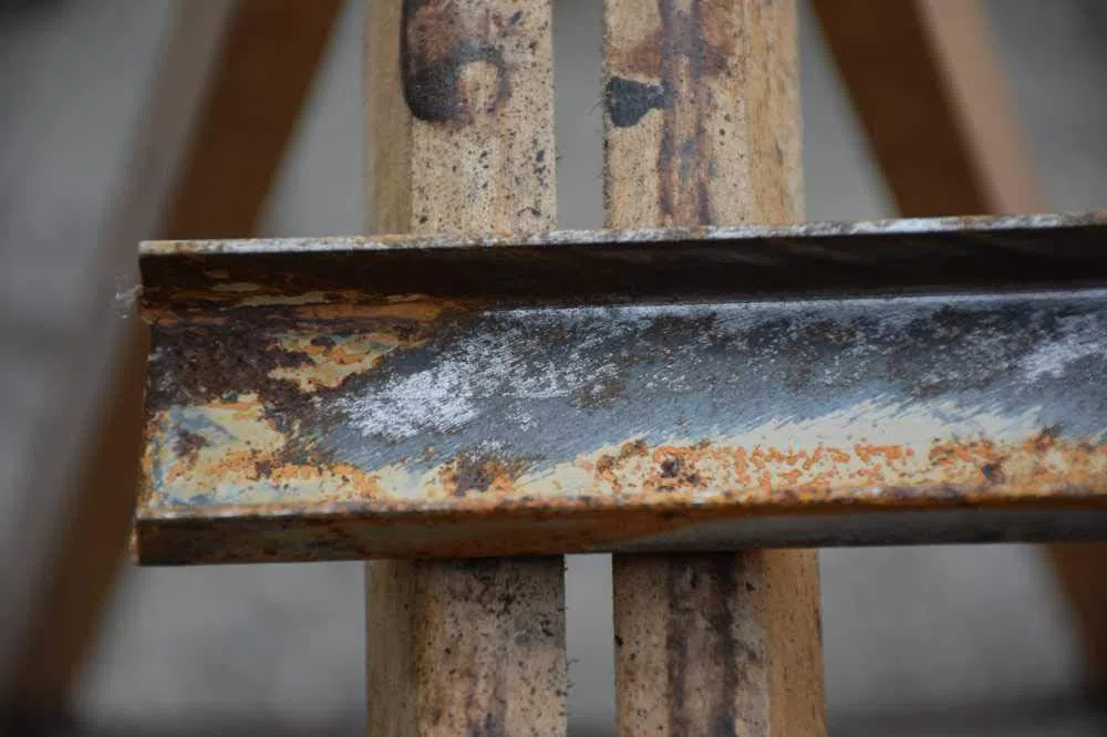 Sverniciatore professionale ORIGINALE BAZARGIUSTO a molle per ferro legno e muro