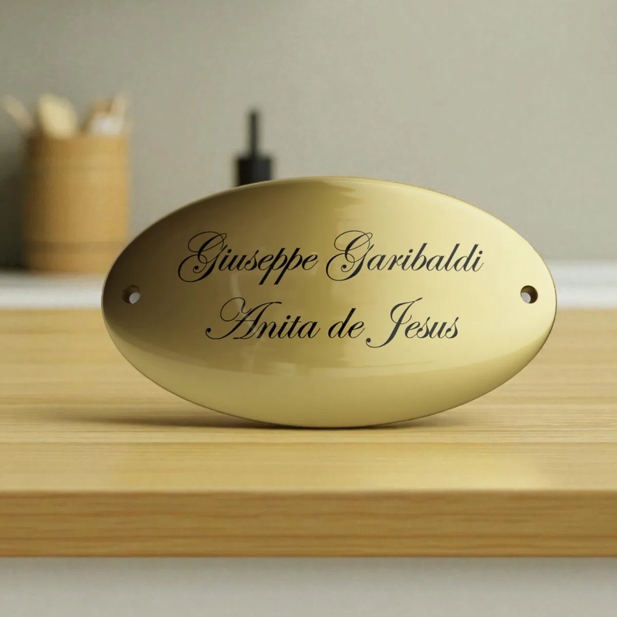 LenCon Incisioni Targa Ovale in Ottone Finitura Lucida 12x6 cm Personalizzata per Porta Ingresso Casa e Ufficio | Ideale per Numeri Civici, Nomi, Studio Professionale