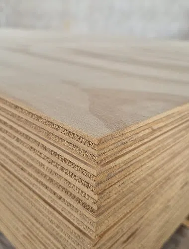 Pannello Multistrato marino fenolico in legno di pino - spessore 15 mm - Compensato in varie misure (da verniciare, cm. 60x60)