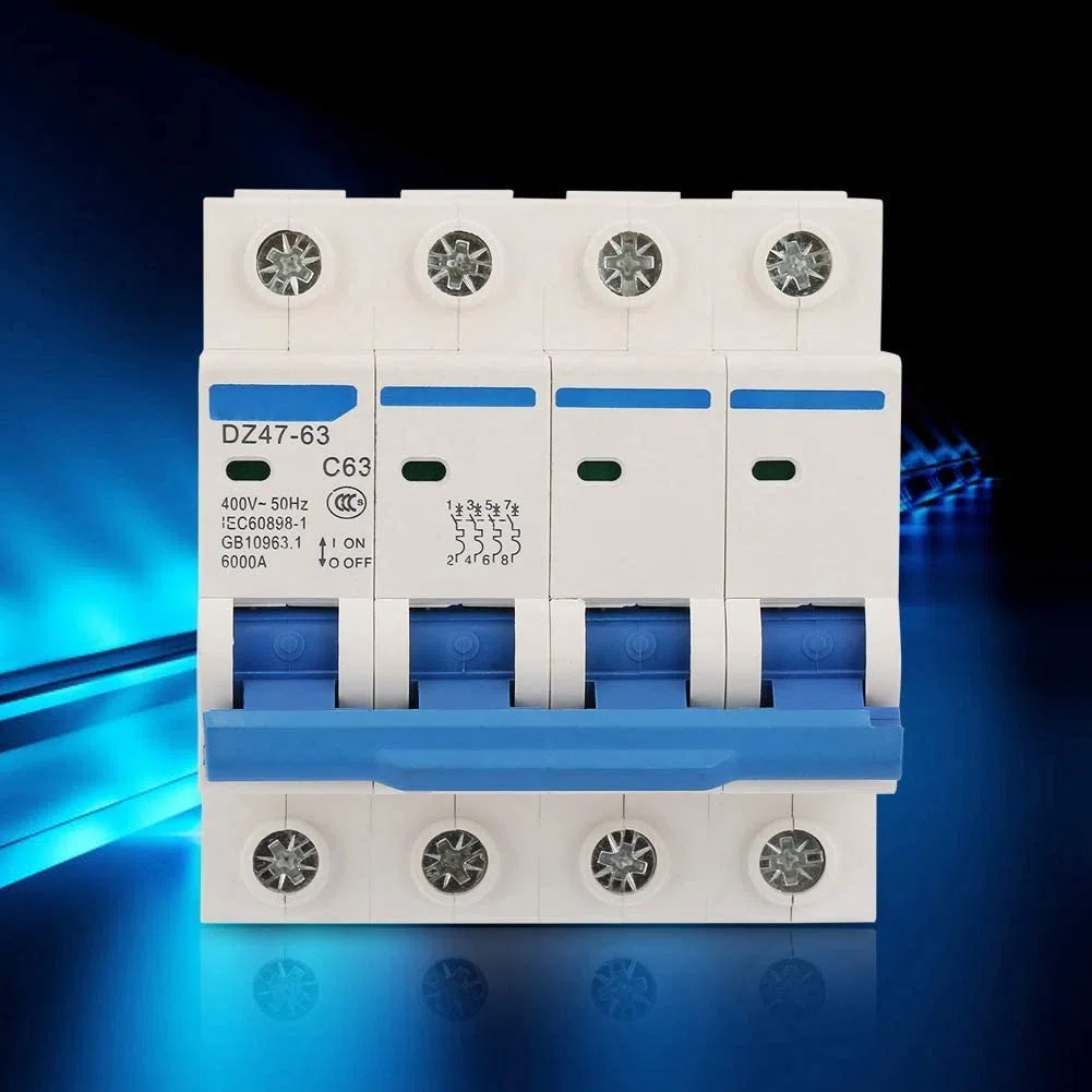 Interruttore Automatico Aria 4P 400V 63A Protezione dalle Perdite Interruttore Miniaturizzato 6KA DZ47-63