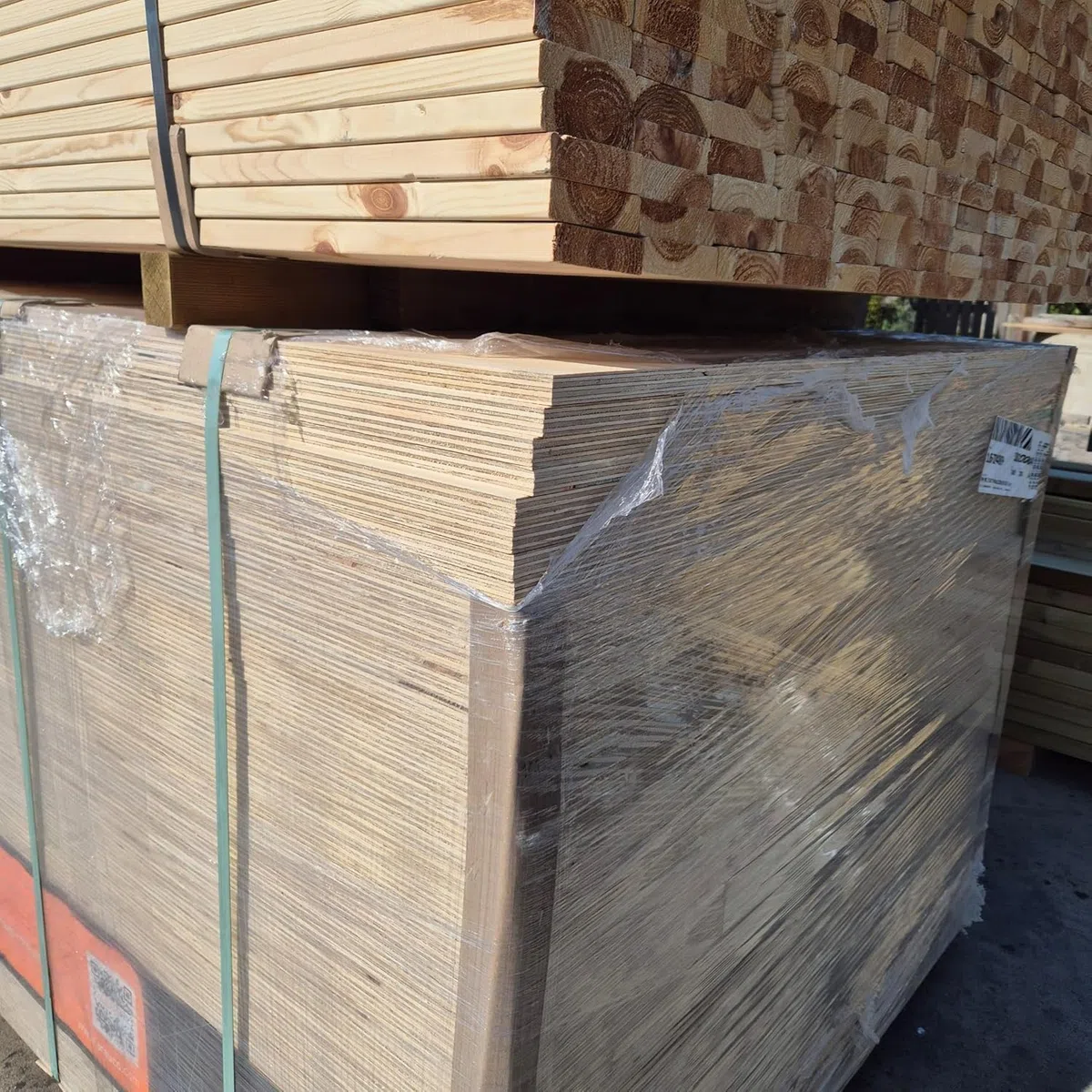 Pannello Multistrato 120x40 cm in Legno marino fenolico di pino, spessore 18 mm