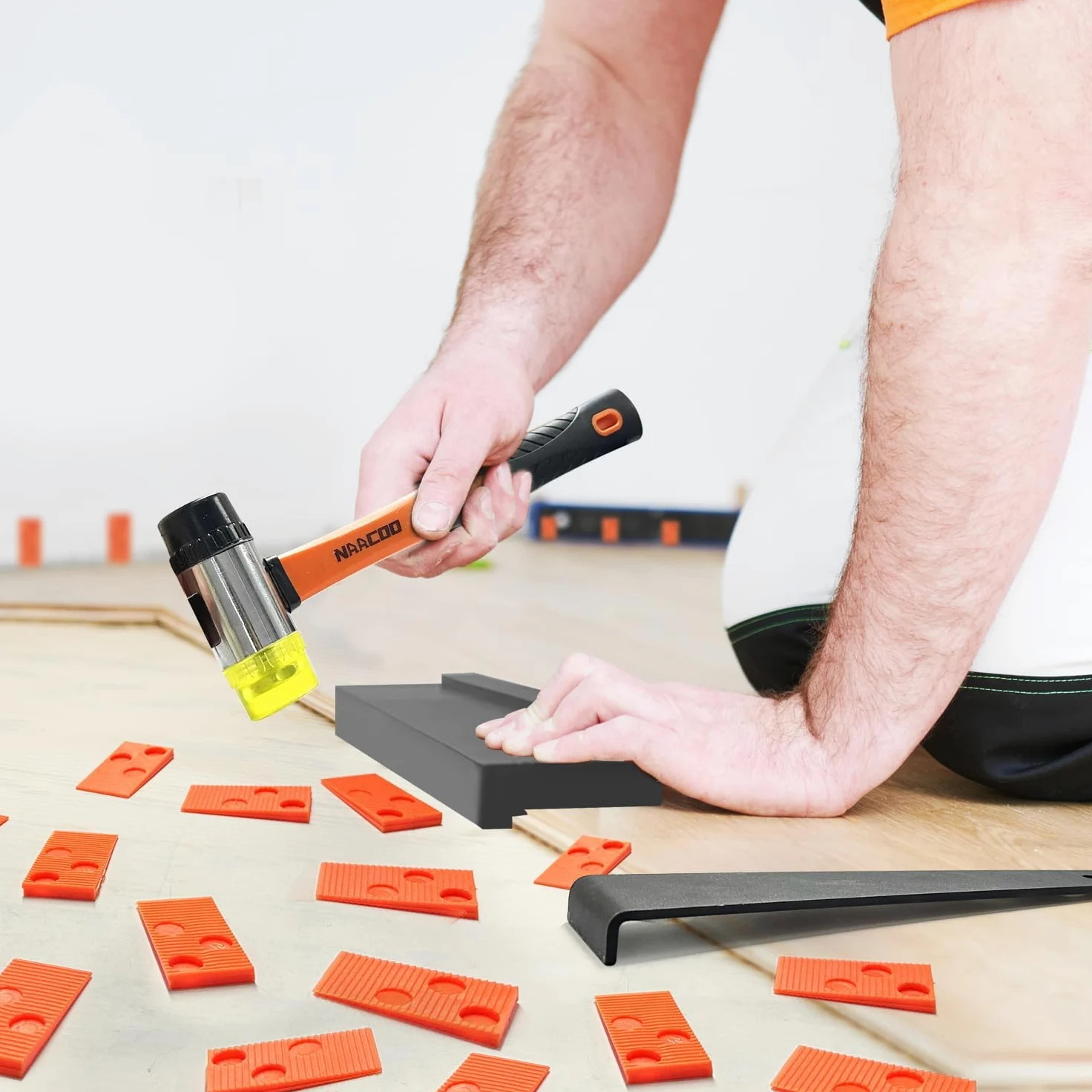 NAACOO Strumenti laminati/piastre di vinile, pavimenti in legno vinile colpito con blocchi - doppio lato con scanalature, tiranti, 40 guarnizioni per pavimento, martello di gomma.Kit di installazion.