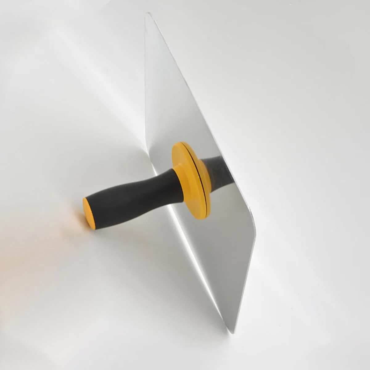 Masonry Hawk Mortar Board Holder Alluminio Plastering Hawk con impugnatura morbida Home Paint con maniglia Strumento di finitura per intonacatura per malta cementizia Cartongesso