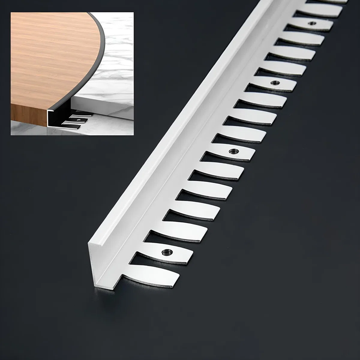 Set Di 2 Profili Terminali Per Scale Pieghevoli Da 135cm - Profilo Di Transizione C In Alluminio Anodizzato Per Sicurezza, Antiscivolo, Resistenza E Stile Per Interni Ed Esterni(Weiß,Hoch: 5.5