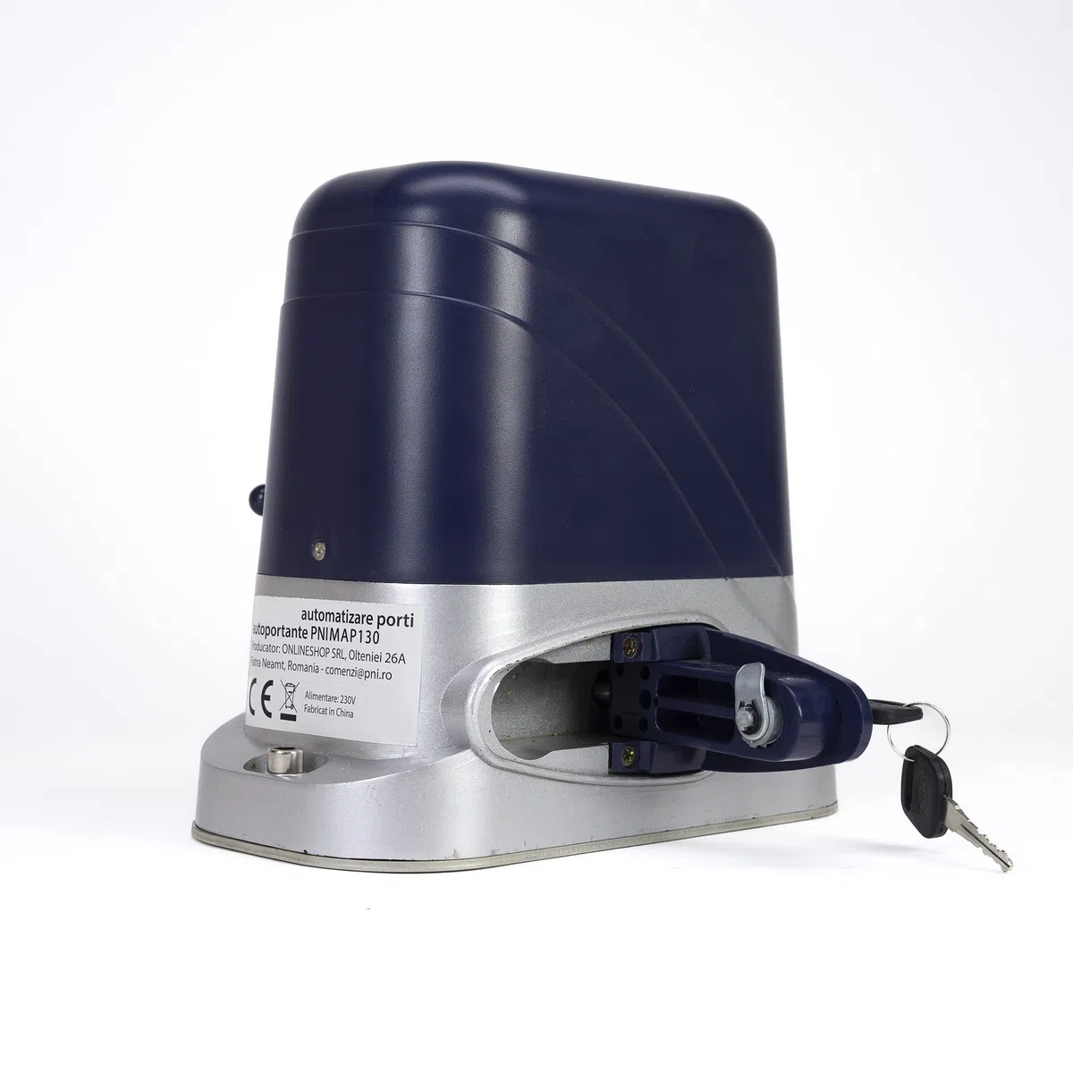 Il kit di automazione per cancelli PNI AP800D include motore, fotocellule, telecomando, lampada, 230V sviluppa 1100 N e cancello scorrevole 800KG