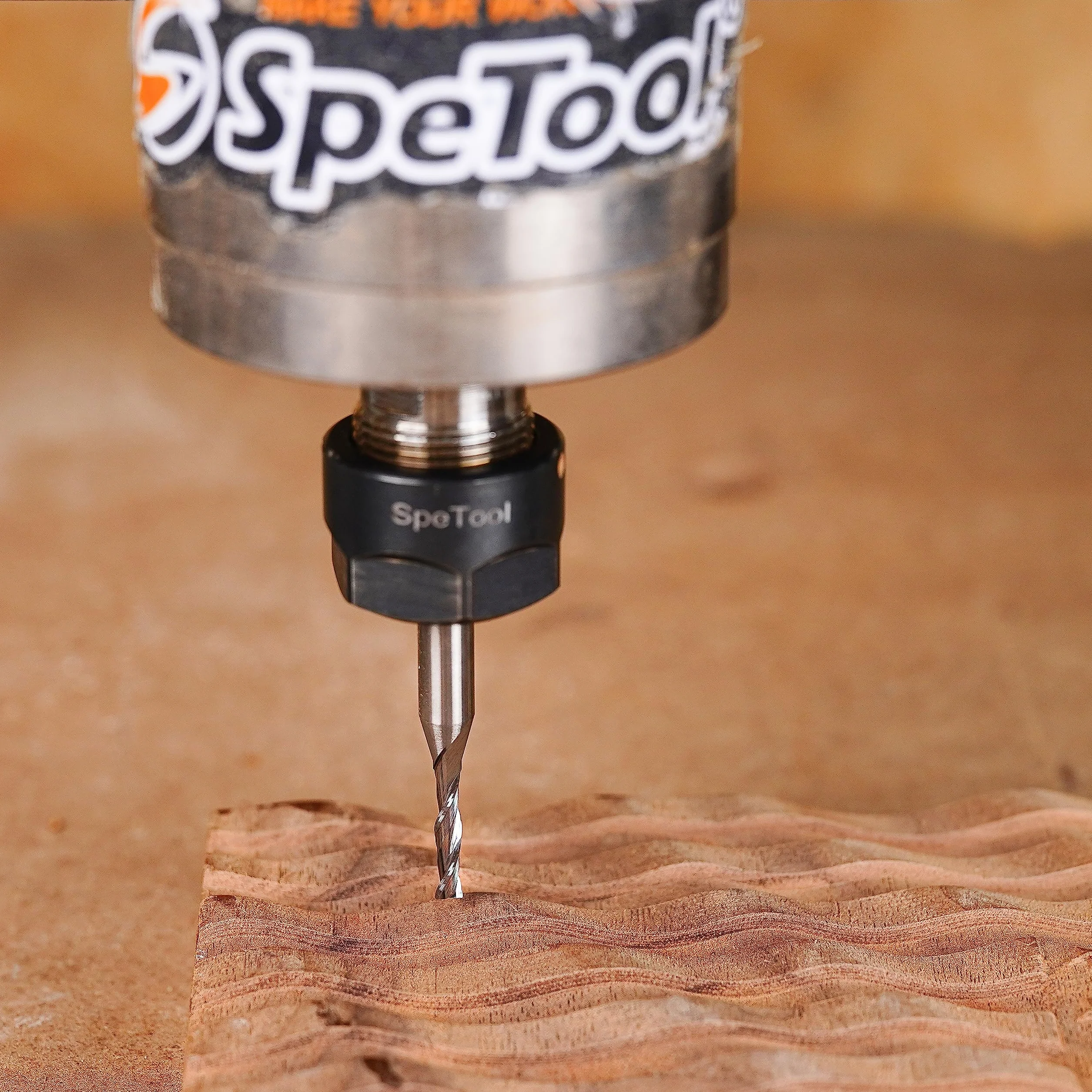SpeTool Frese per Legno Gambo 8mm Diametro di Taglio 4mm Fresa Elicoidale HRC55 Lunghezza di Taglio 20mm Downcut Frese a Spirale CNC Downcut Fresa per Scanalatura Canali 2 Flauto per Tagliare