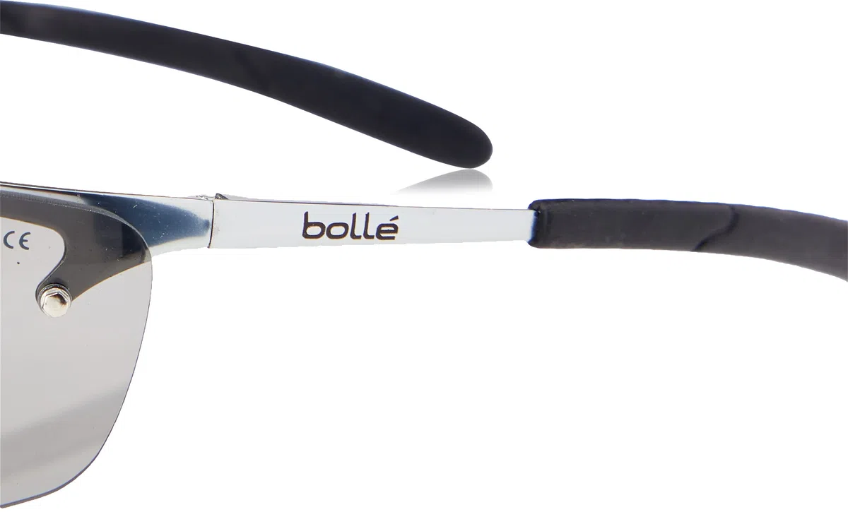 Bolle SILPSF Glasses Metal Frame with Tipgrip PC Anti-Scratch and Fog Lens, Smoke
