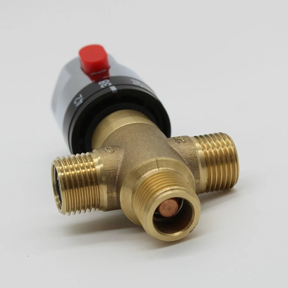 oem - Miscelatore termostatico in ottone e rame, per acqua calda / fredda in sistemi scaldabagno a energia solare