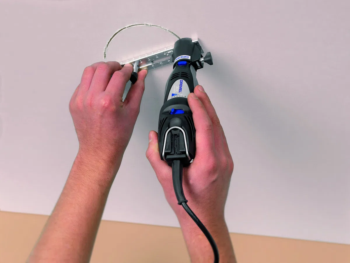 Dremel 678 Accessorio Cutter Circolare e Lineare per Utensile Multifunzione Rotativo