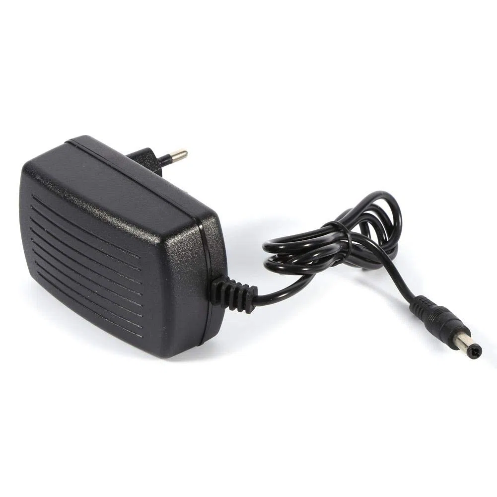 ASHATA Trasformatore Adattatore convertitore di Alimentazione CA da 100-240 V a CC 12V 3A per Striscia LED(UE)
