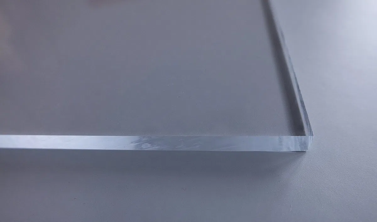 4 mm Vetro Acrilico 50x40 cm | PMMA XT | Trasparente | Cristallino | Resistente ai Raggi UV | Laminato su Entrambi i Lati | Tagliato a Misura 500 x 400 mm