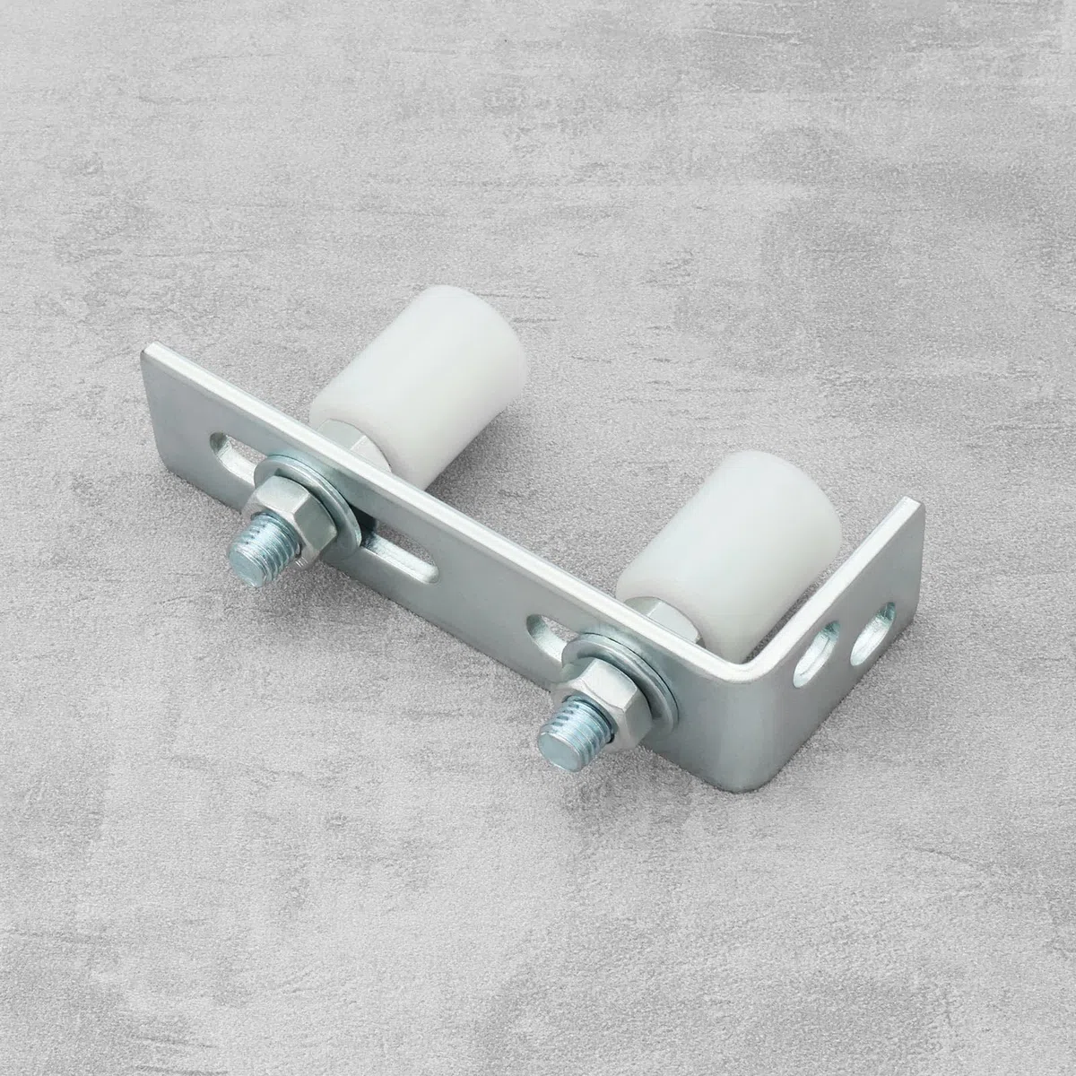 EMSea 1 Set Porta Rullo Guida Blocco Guida Porta Cortile Ruota Guida In Zinco Bianco Telaio Rullo 30x40mm Per Porta Scorrevole Cancello Di Fabbrica