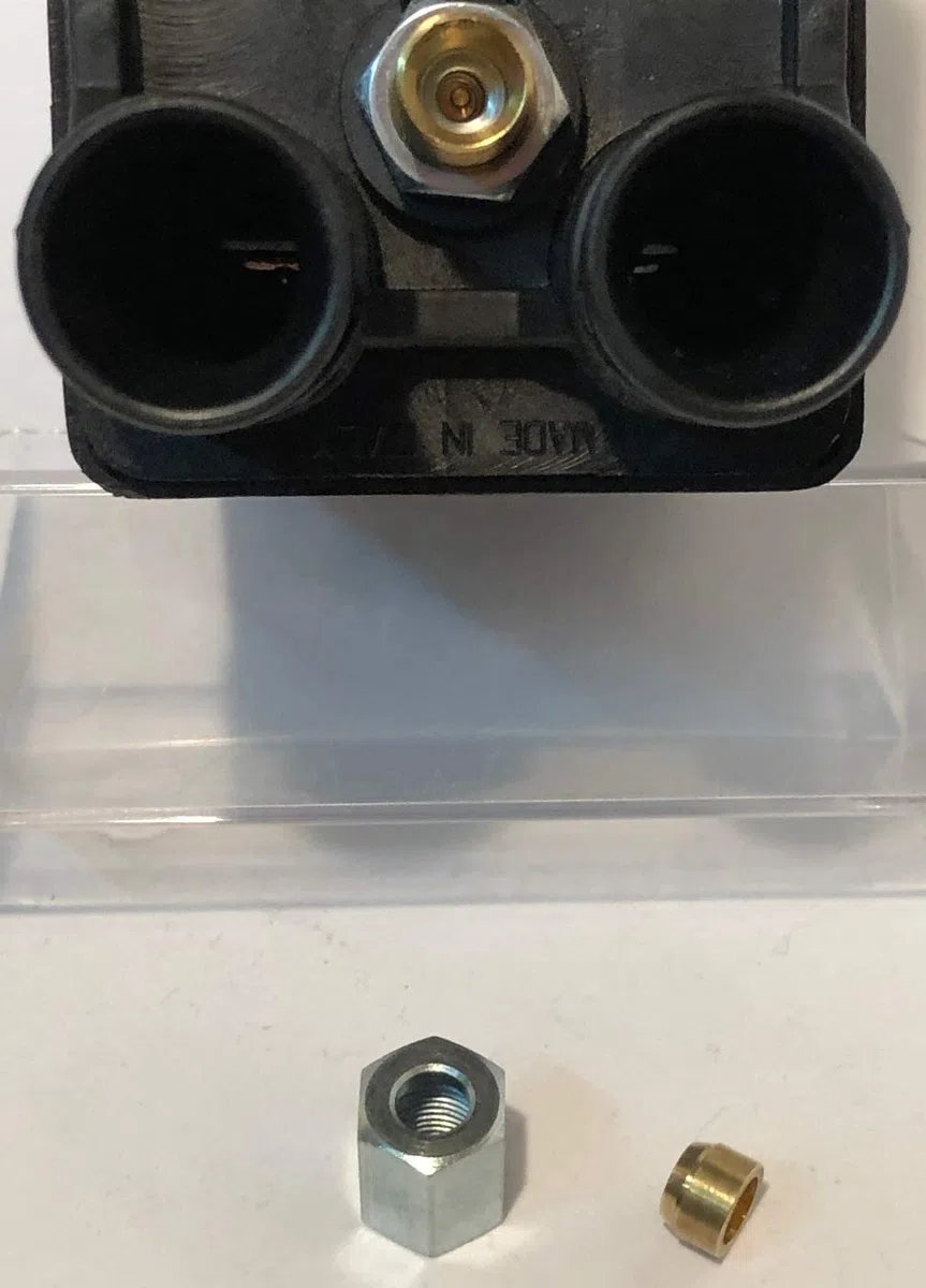 Pressostato Italiano Mata NE-MA per Compressori Monofase 4 Vie - Connessione rapida diam.6