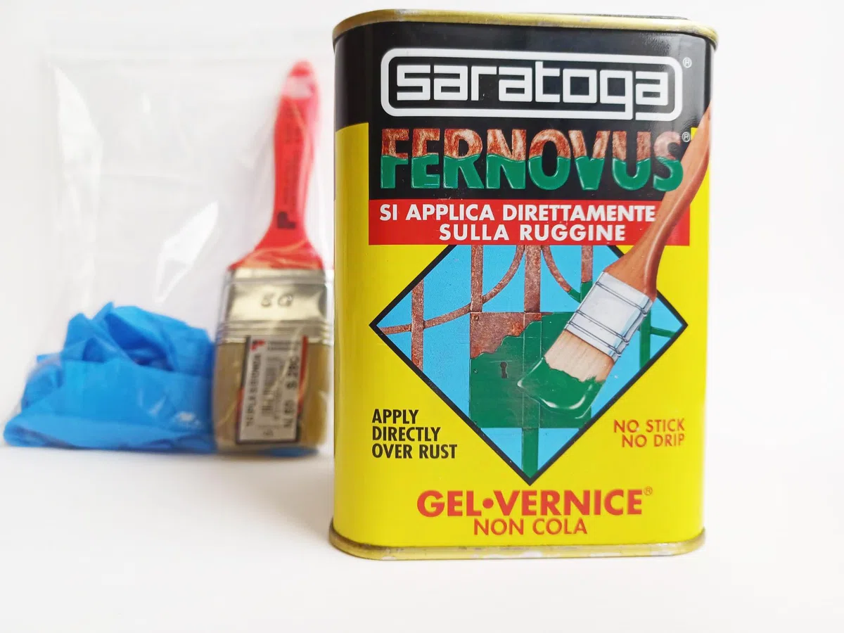 DMS Fernovus Colore Grigio Medievale Metallizzato Gel Vernice Smalto Antiruggine in conf da 750 ml con guanti nitrile e pennello inclusi!!! Bundle
