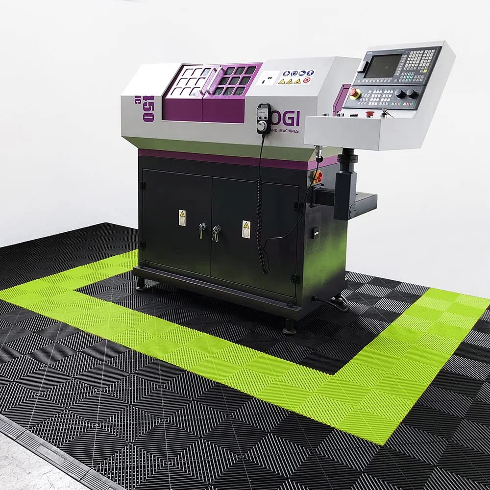 SOGI PAV-03-LM Kit piastrelle in PP per pavimento officina, garage - 40x40 cm - 1 mq - 10 mq - 50 mq - 100 mq - colore lime (1 mq = 6 piastrelle)
