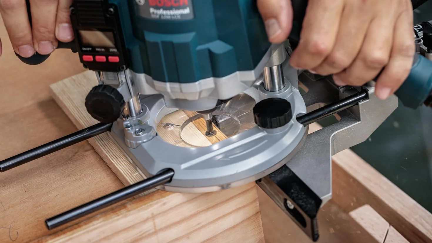 Bosch 1 x Pro Router Bit Keyhole (per legno tenero, legno duro, Ø 8,6 mm, accessorio professionale per router portatile, Trim Router)