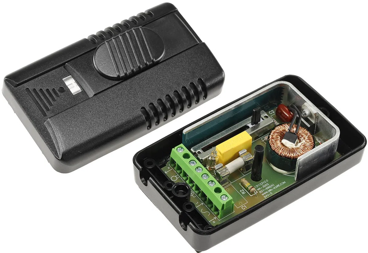 Dimmer a pedale per alogeno e LED 230V