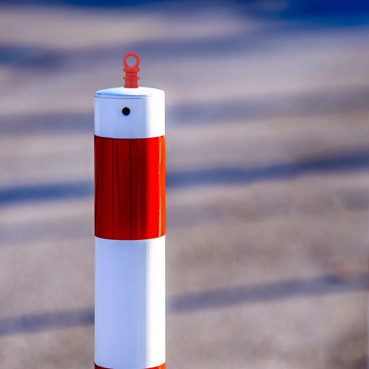 Healeved 15 Tappi di Sicurezza per Pali di Avvertimento: Accessori con Tappo Conico per Delineatori Del Traffico - Coperture per Colonne con Maglie di Catena in Plastica per Installazioni Edili