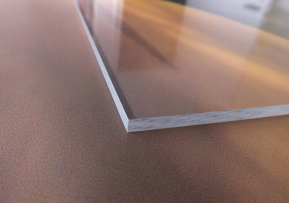 4 mm Vetro Acrilico 50x40 cm | PMMA XT | Trasparente | Cristallino | Resistente ai Raggi UV | Laminato su Entrambi i Lati | Tagliato a Misura 500 x 400 mm